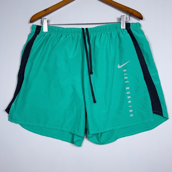 Nike Other - Nike Run Division Challenger Running Mens Size XL 5" Inseam Teal Gorpcore Gym